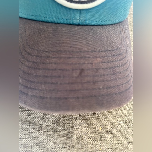Patagonia clean climbing Men’s trucker hat blue teal SnapBack adjustable strap - Picture 2 of 3